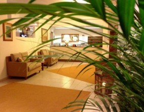 Гостиница Hotel Milano  Эраклея Маре